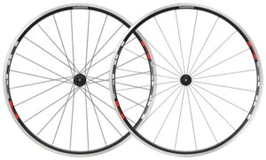 Shimano Hjulsæt 10 Speed - WH-R501 Til Dæk og slange - Sort/Rød