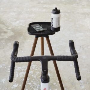 Tons Tray med flaskeholder matsort