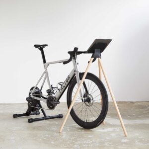 Tons iPad Stand med mobilholder smoked oak