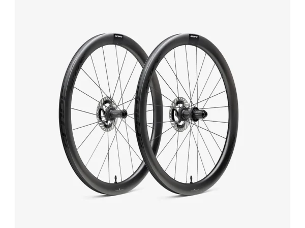 Scope R4 700c 45mm hjulsæt Shimano body disc carbon sorte decals