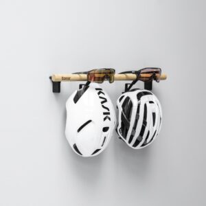 Tons Bar B til to hjelme og to par cykelbriller smoked oak